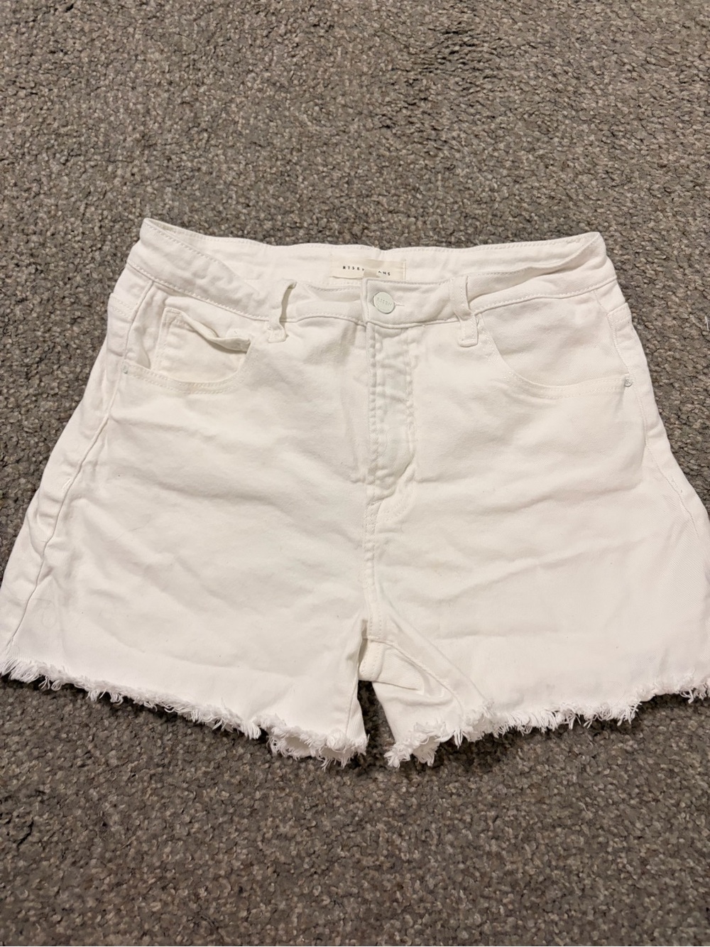 Women’s White Frayed Hem Denim Shorts